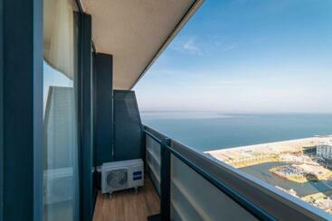 アパートホテル Orbi City Sea Side & Sea View Towers
