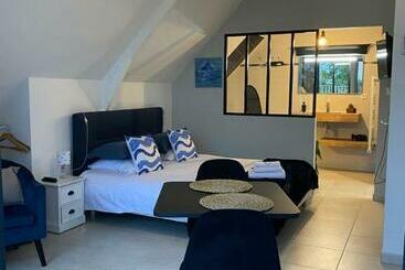 Жильё для туристов Appartement Lu Ermael Avec Vue Mont Saint Michel