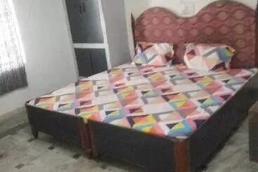 Spot On Hotel Aashirwad