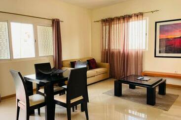 شقق خاصة سياحية Duarte Apartments   Lotus