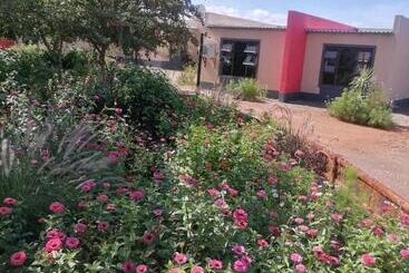 ペンション Royal Guesthouse