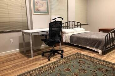 آپارتمانهای توریستها 208 New Downtown Living Studio