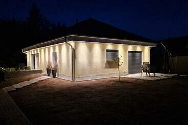 Apartaments turístics Ferienwohnung Jekarie