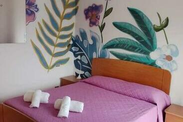 דירות לתיירים B&b Romy House