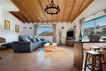 Turistihuoneistot Apartamento Tily