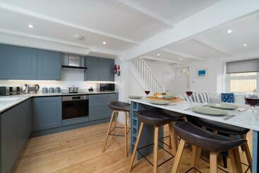 דירות לתיירים Karibu