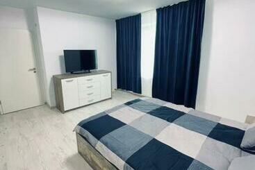 דירות לתיירים Studio De Lux Ultracentral