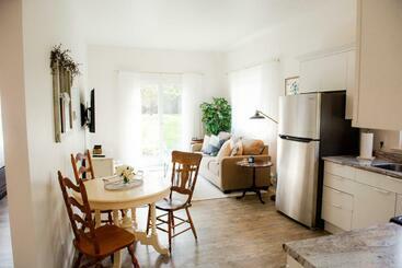 شقق خاصة سياحية Andersonlane Garden Suite L Beach Access I Kitchen