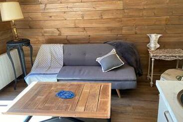 Жильё для туристов La Cabane De Marie