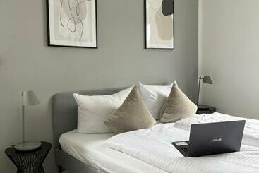 Apartaments turístics Ma Suite   Augsburg Hochzoll City