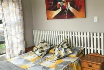 ツーリストアパートメント Margate Sunset Apartments