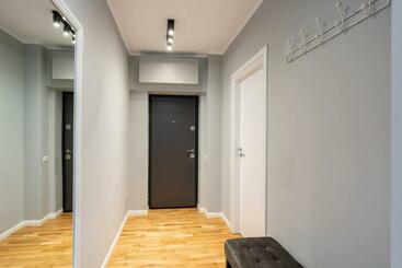 Apartaments turístics Bright 2br Flat   Top Location   Amazing Balcony