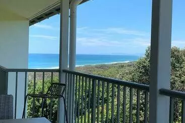 Turistihuoneistot 15 Whale Watch Resort + Beach Front + Ducted Air Con + 3 Bed + 2 Bath