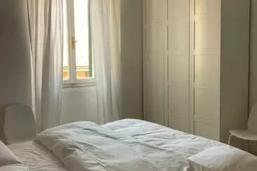 ツーリストアパートメント La Casina