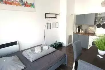 Apartamentos turísticos Stylish Apartment With Wifi, Near University& Augsburg Messe
