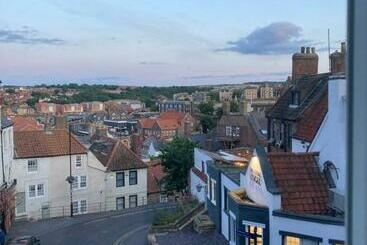 Turistihuoneistot Flowergate View