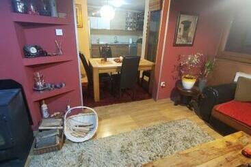 ツーリストアパートメント Samra