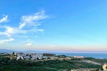 Apartamentos turísticos Top Sea View Apartment 7 Minutes To Sotogrande