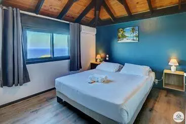 آپارتمان‌های توریست‌ها Kaz Bois Blanc, Classée 3 étoiles   Vue Mer   Les Avirons