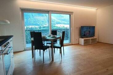 Жильё для туристов Mountain Apartment