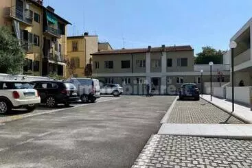 Turistihuoneistot Appartamento Firenze Careggi Con Posto Auto