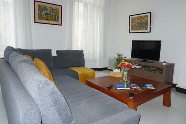 דירות לתיירים Joli T2 Refait à Neuf, Lumineux Et Accessible