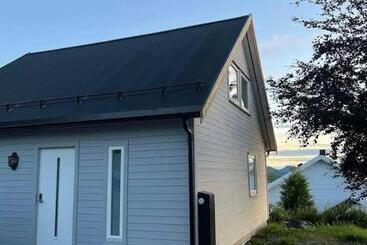 Apartamente turistice Lekkert Gjestehus Med Gratis Parkering På Stedet