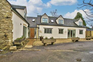 관광객 아파트 Olive Cottage By Group Retreats