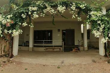 Apartaments turístics Shi S Triveni Spacious Villa, Private Villa Near Pappampatti, Coimbatore