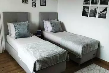 آپارتمان‌های توریست‌ها Apartman Ela