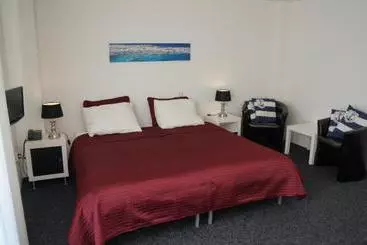 בית מלון כפרי Atboot