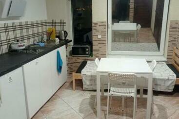 Appartements touristiques Apartment Parking Loft Akaciju