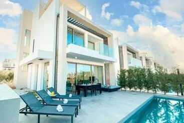 Apartamenty turystyczne Azure Seaview   Amethyst Villa