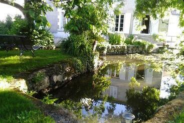 شقق خاصة سياحية La Cressonniere