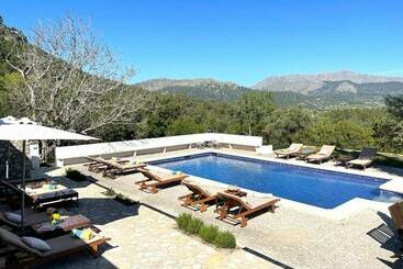 관광객 아파트 Villa Can Guillo Pollensa