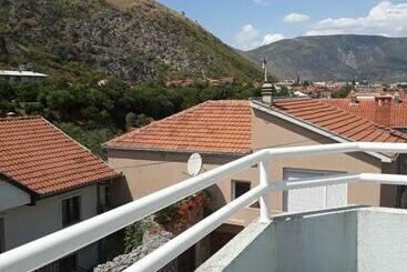 آپارتمان‌های توریست‌ها Apartment Luka