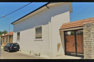 דירות לתיירים Your Second Home