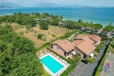 Turistihuoneistot Desenzanoloft Aurelia