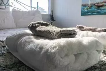 Turistlejligheder Come Stay   And Sail Away   At This Lovely Canal Home