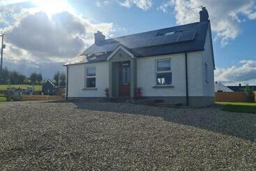 관광객 아파트 Kingarrow Cottage