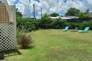 آپارتمان‌های توریست‌ها Le Moule Location Saisonnière Bel Appartement