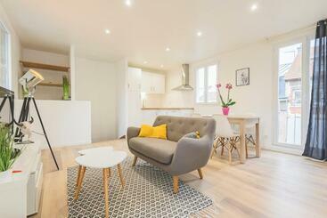 ツーリストアパートメント Appartement Lumineux Proche Cathédrale