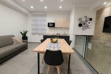 דירות לתיירים La Casa Di Nonno Pippo