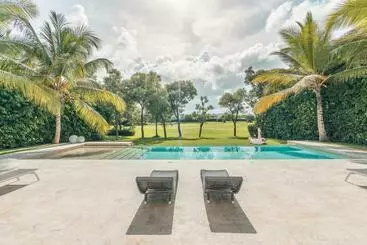 ツーリストアパートメント Majestic Golf View 4br Villa At Punta Cana Resort