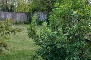 ツーリストアパートメント Waveney