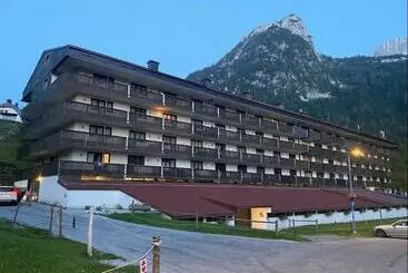 ツーリストアパートメント Wood Apartment In Canin Ski Resort