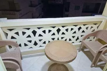 ツーリストアパートメント مرسى مطروح