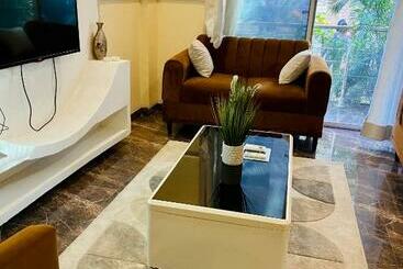 ツーリストアパートメント 3s With Pool View At Oysterbay