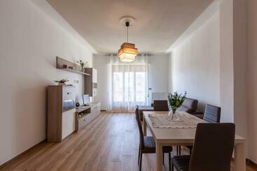 דירות לתיירים Casa Serena