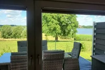 Turistihuoneistot Ferienhaus Am See